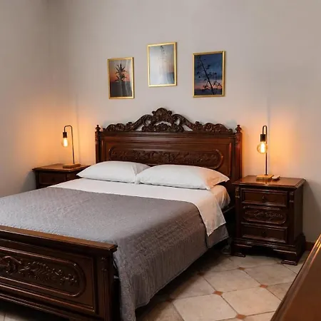 Veranda Vincenzi * Scicli
